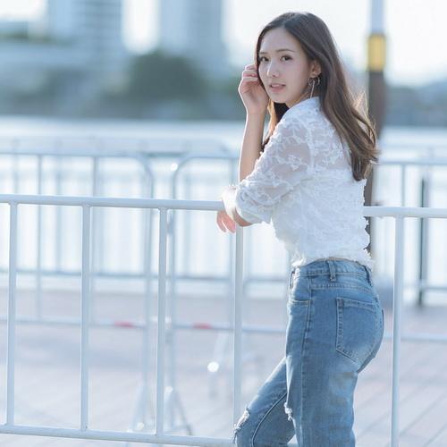 小红爱魔塔2手机版下载